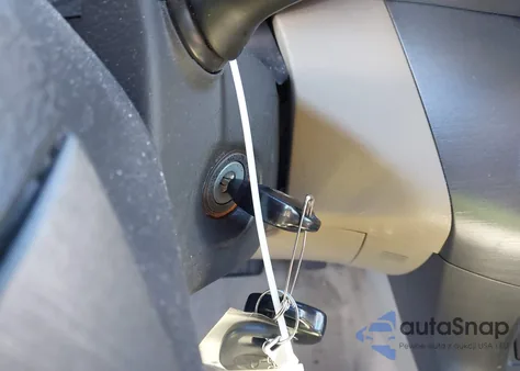 2010 Toyota Rav4 z USA, uszkodzony, nr VIN 2T3BF4DV3AW069430